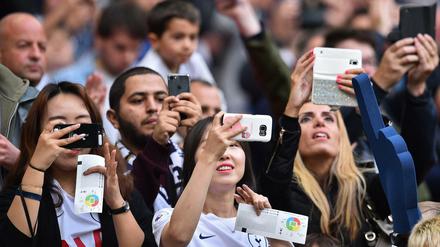 Über's Smartphone läuft heute alles - auch Nachrichten.
