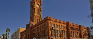 Wer wird Berlins obersten Posten im Roten Rathaus besetzen?