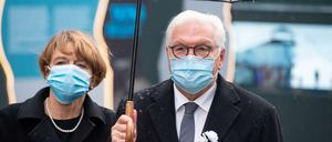 Bundespräsident Frank-Walter Steinmeier und Elke Büdenbender bei der Gedenkfeier zum 40. Jahrestag des rechtsterroristischen Attentats auf das Oktoberfest.