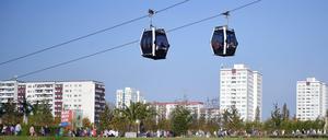 Ein Wahrzeichen im Osten Berlins: die Seilbahn zwischen Marzahn und Hellersdorf.