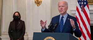 US-Präsident Biden, Vizepräsidentin Harris: Das 1,9-Billionen-Dollar-Konjunkturpaket ist beschlossene Sache.