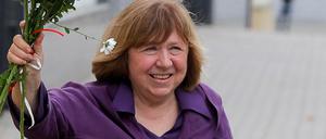 Swetlana Alexijewitsch hat Belarus verlassen – und soll auf dem Weg nach Berlin sein.