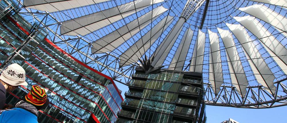 Ohne die Einheit hätte es das Sony-Center am Potsdamer Platz nicht gegeben - wo einst Niemandsland war.