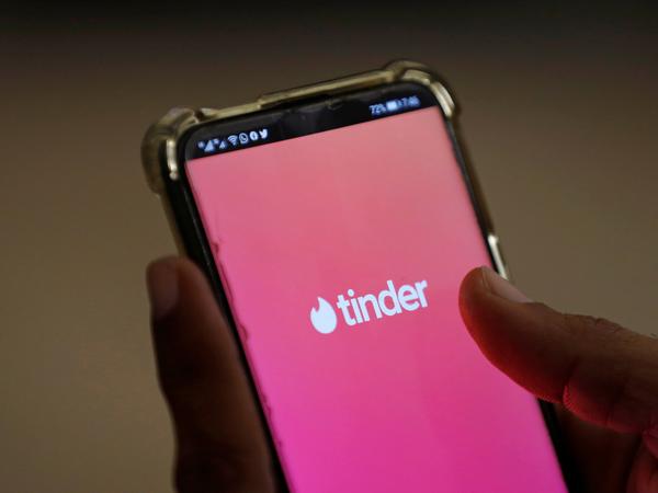 Die App Tinder.