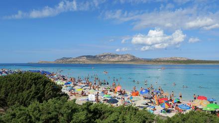 Von Reisen nach Italien rät das Auswärtige Amt nicht ab. Urlaub auf Sardinien steht demnach nichts im Wege.