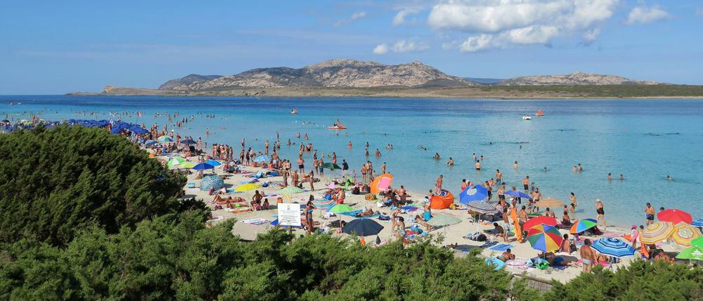 Von Reisen nach Italien rät das Auswärtige Amt nicht ab. Urlaub auf Sardinien steht demnach nichts im Wege.