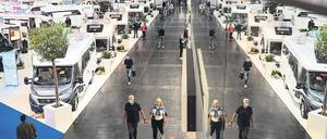 Zur ersten großen Messe in diesem Herbst, dem Caravan Salon in Düsseldorf, kamen Anfang September mehr als 100 000 Besucher. 