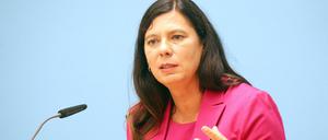 Bildungssenatorin Sandra Scheeres (SPD) ließ sich im Ausschuss vom Ton des SPD-Geschäftsführers nicht beirren..