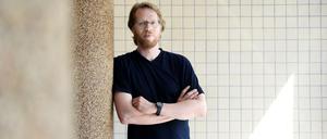 Baustadtrat Florian Schmidt (Grüne) hinderte Beamte der bezirklichen Bauaufsicht daran, gegen Baumängel in dem teilbesetzten Haus Rigaer Straße 34 in Friedrichshain einzuschreiten.