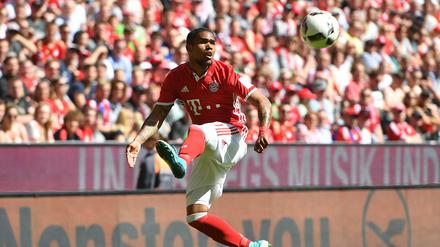 Douglas Costa spielte schon bis 2017 in München. 