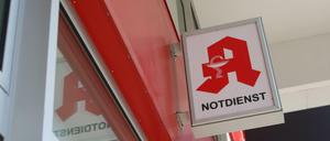 Von der Insolvenz des Abrechnungsdienstleisters AvP sind bundesweit rund 3500 Apotheken betroffen, in Berlin sind es rund 100 in Brandenburg 120. 