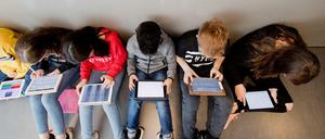 Das Erfolgsrezept für hohe digitale Kompetenz der Schüler war gesucht.