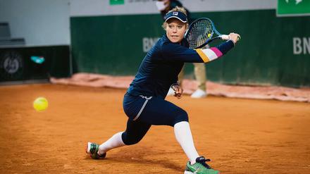 Fröhliches Favoritensterben. Die 32-jährige Laura Siegemund steht überraschend im Achtelfinale der French Open. Am Montag trifft sie auf die Spanierin Paula Badosa.