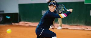 Fröhliches Favoritensterben. Die 32-jährige Laura Siegemund steht überraschend im Achtelfinale der French Open. Am Montag trifft sie auf die Spanierin Paula Badosa.