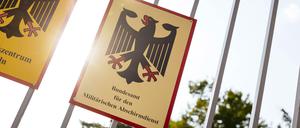 Neue Präsidentin des Militärischen Abschirmdienstes (MAD) wird die Bundeswehrdisziplinaranwältin Martina Rosenberg.