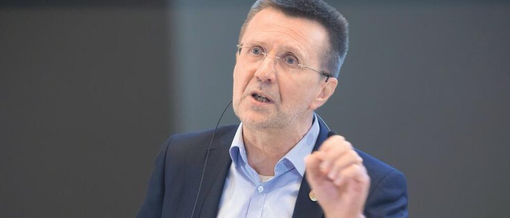 Virginijus Šikšnys.