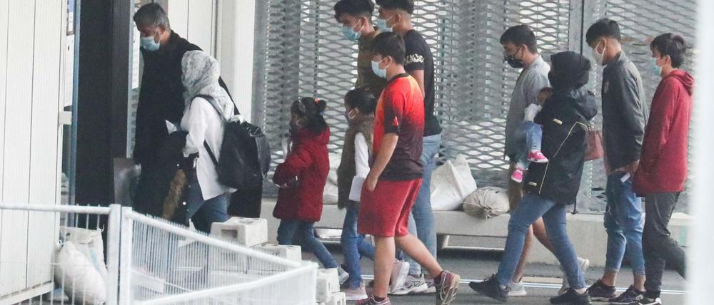 Ende September: Minderjährige Migranten aus dem abgebrannten griechischen Lager Moria sind mit einem Airbus A320 in Hannover gelandet.