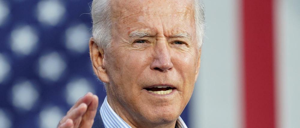 Joe Biden führt stabil in den Umfragen.