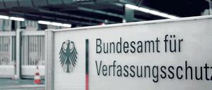 Wie abwehrbereit ist der Bundesverfassungsschutz im Kampf gegen den Rechtsextremismus?