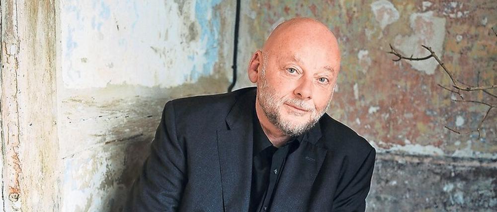 Auch Bücher müssen Grazie haben. Thomas Hettches "Herzfaden" ist rot und blau gedruckt.