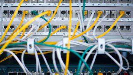 Um wirtschaftlich zu überleben, müssen auch kleine und mittlere Unternehmen den Schritt zur Digitalisierung gehen. Die Förderprämie soll ihnen dabei helfen.