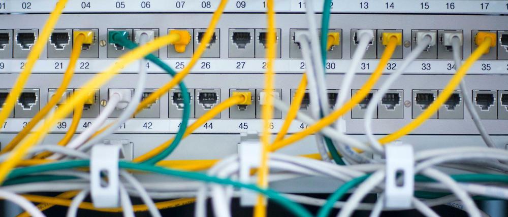 Um wirtschaftlich zu überleben, müssen auch kleine und mittlere Unternehmen den Schritt zur Digitalisierung gehen. Die Förderprämie soll ihnen dabei helfen.