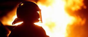 Dutzende Menschen wurden bei dem Brand verletzt. (Symbolbild).