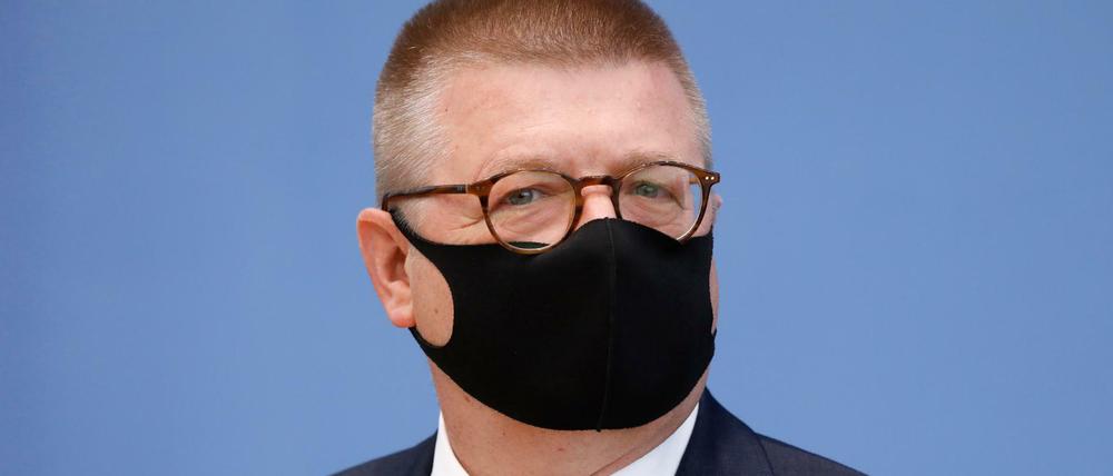 Infiziert. Der Präsident des Bundesamtes für Verfassungsschutz, Thomas Haldenwang, wurde positiv auf Covid 19 getestet.