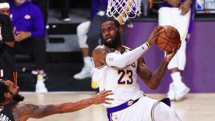 Der ewige LeBron. Der Basketball-Superstar dominiert das Spiel auch mit fast 36 Jahren noch. 