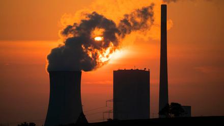 Die Corona-Beschränkungen haben weltweit zu einem deutlichen Rückgang beim Ausstoß des Treibhausgases Kohlendioxid geführt.