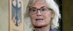 Steht wegen eines Referentenentwurfs, in dem fast ausschließlich das generische Femininum verwendet wird, in der Kritik: Christine Lambrecht