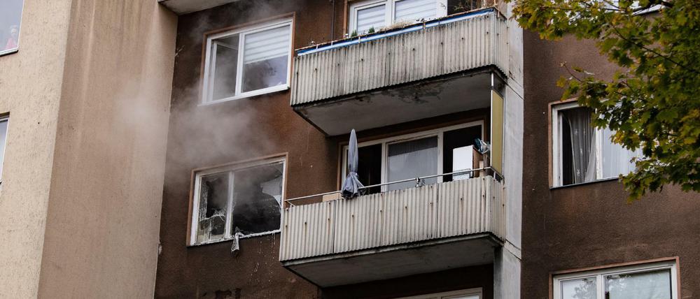 In diesem Haus in der Steinmetzstraße in Schönberg brach das Feuer aus.