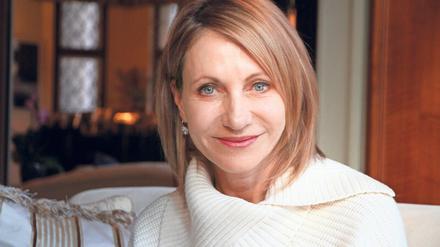 Kimberly Emerson engagiert sich für die deutsch-amerikanischen Beziehungen und fliegt als Wahlbeobachterin nach Arizona. 
