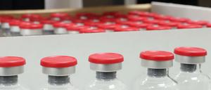 Die US-Regierung hat sich im Sommer einen Großteil der bis September anvisierten Produktionsmenge des Corona-Mittels Remdesivir gesichert: mehr als 500.000 Behandlungs-Dosen.