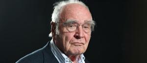 Ein Mann und seinen Bücher. Martin Walser.