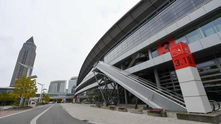 Die still stehende Rolltreppe an der Messehalle 3, auf der sich sonst die Besucher der Frankfurter Buchmesse bewegen.