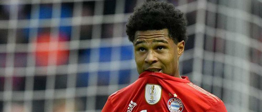 Serge Gnabry ist der erste Bayern-Spieler der sich mit dem Coronavirus infiziert hat