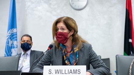 Stephanie Williams, UN-Beauftragte für Libyen, bei Gesprächen des UNSMIL (Unterstützungsmission der Vereinten Nationen in Libyen) mit den Konfliktparteien am 19. Oktober 2020.