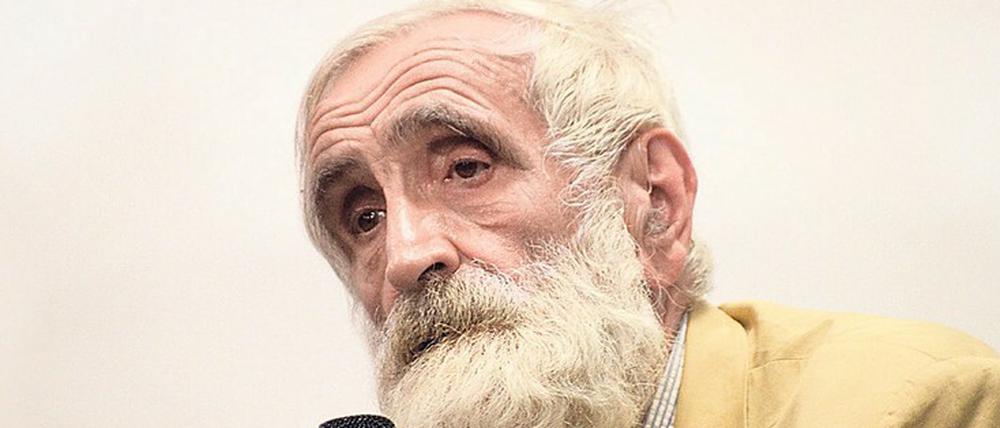 Enzo Mari (1932 - 2020).