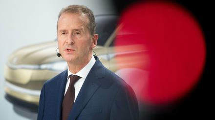 Herbert Diess, ist seit 2018 Vorstandsvorsitzender von Volkswagen, dem größten Autobauer der Welt.