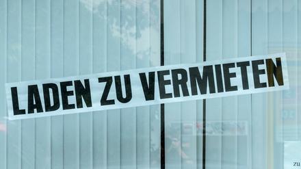 Zur Eröffnung werden nur 95 der geplanten 111 Geschäfte im neuen Terminal am Start seien.