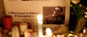 Bevor ein Schüler ihn ermordete, hatte der französische Lehrer Samuel Paty Mohammed-Karikaturen im Unterricht gezeigt.