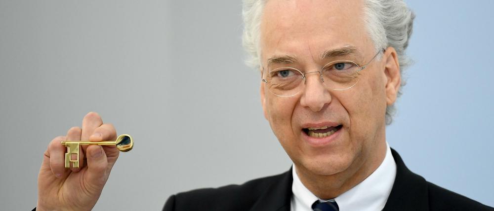 Generaldirektor in der Kritik. Michael Eissenhauer, hier bei der Schlüsselübergabe des Hauses Bastian als Zentrum für kulturelle Bildung, 2019.