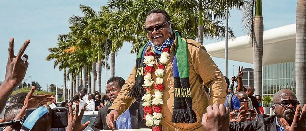 Die Wahlkampfveranstaltungen von Tundu Lissu zogen trotz massiver Beschränkungen viele Menschen an.