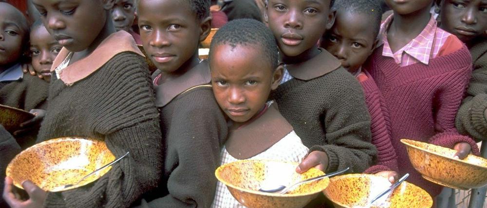 Kinder in einer Grundschule in der Nähe von Harare, der Hauptstadt Simbabwes.