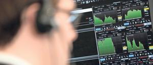 Online-Trading solle für Privatpersonen „so günstig und übersichtlich wie nie zuvor“ werden, verspricht die Plattform Smartbroker – und verbündet sich mit einem umstrittenen Magazin.