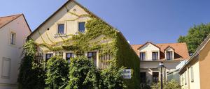 Das Buchhaus Lochwitz in Dresden veranstaltet "Mit Rechten reden" zusammen mit dem Antaios Verlag.