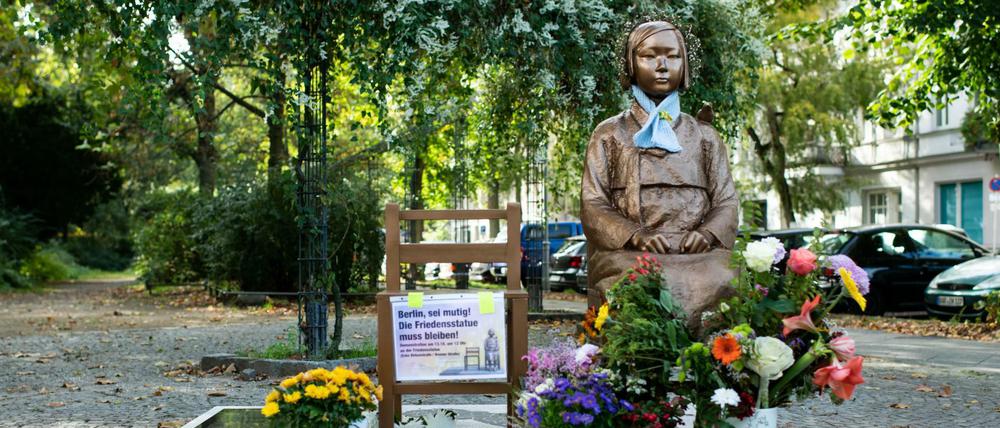 Aus dem Streit um das Berliner Mahnmal für die sogenannten Trostfrauen ist ein internationaler diplomatischer Konflikt geworden. 