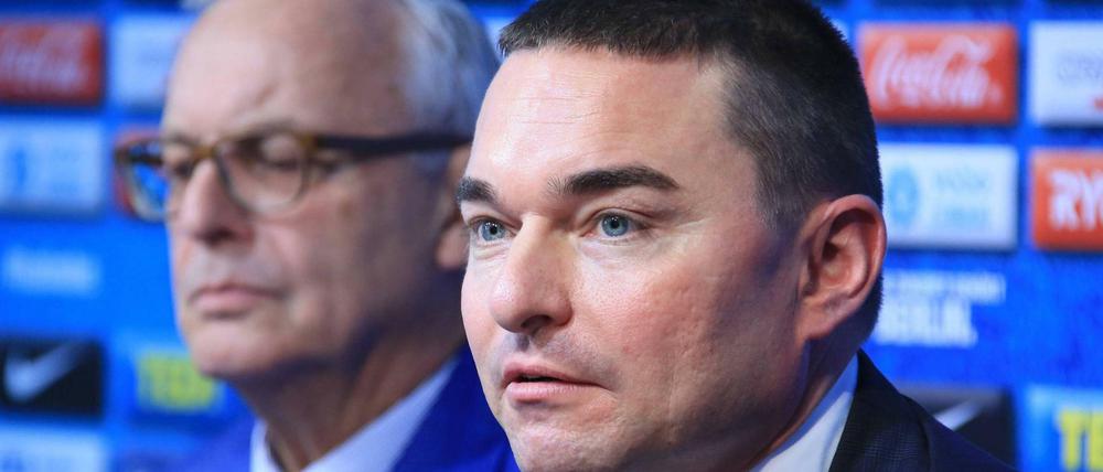 Komplementär sticht Kommanditist. Bei Hertha BSC haben weiterhin der Verein und sein Präsident Werner Gegenbauer (l.) das Sagen, auch wenn Investor Lars Windhorst seine eigene Agenda verfolgt.