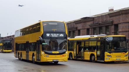 Der "Neue" bei der Vorstellung bei der BVG. Bald soll er auf der 100er-Linie fahren. 